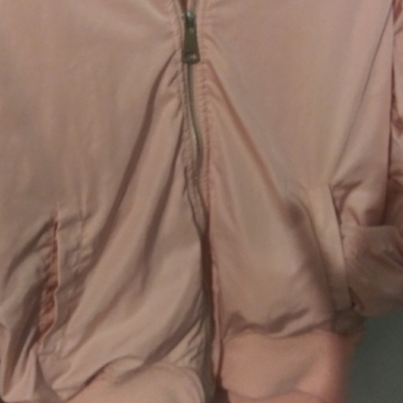 Heart and Hips pink jacket - Picture 4 of 6